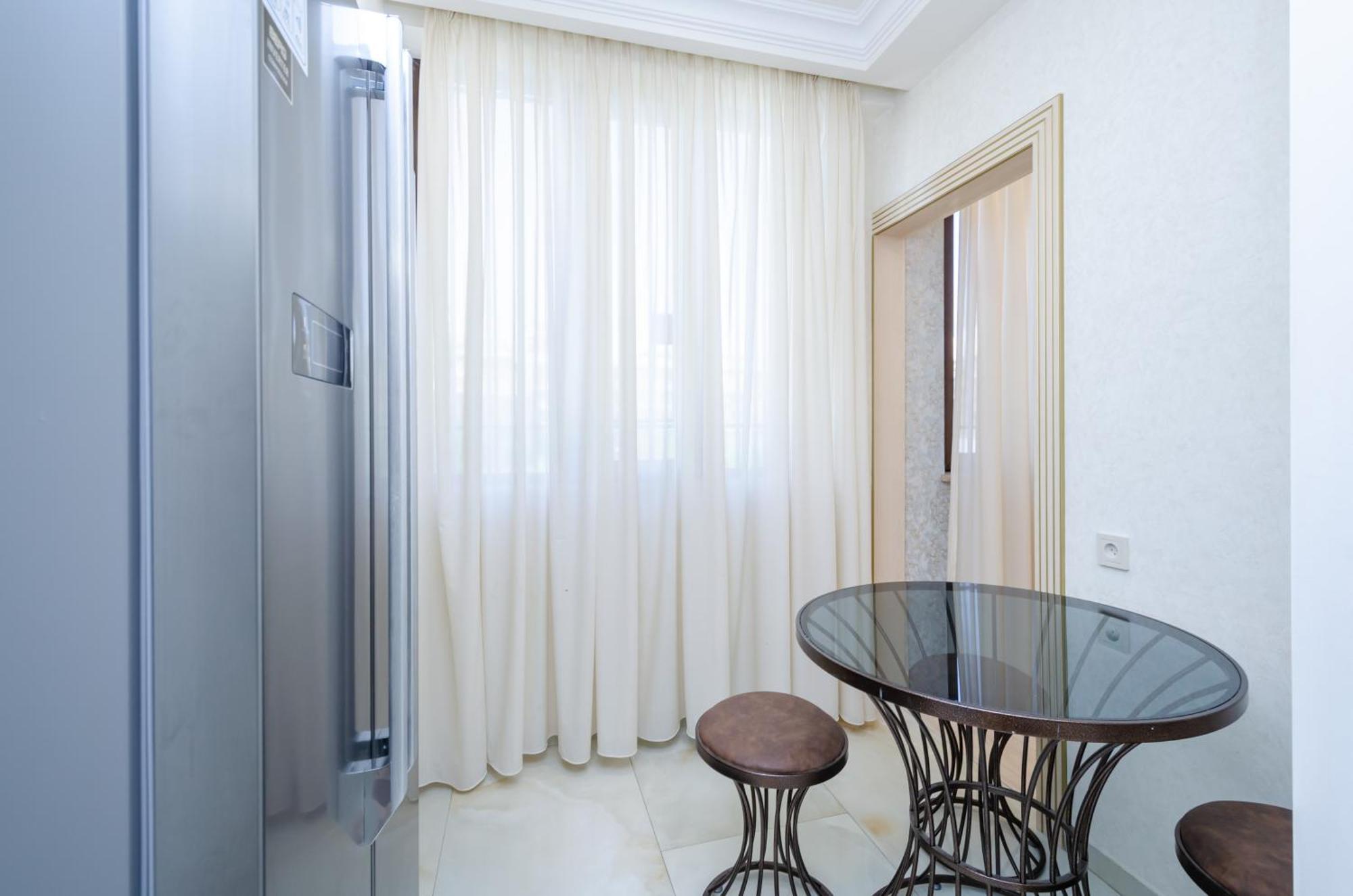 5A Beautiful Apartment In The Center Of The Capital Photo Original Erivan Exterior foto